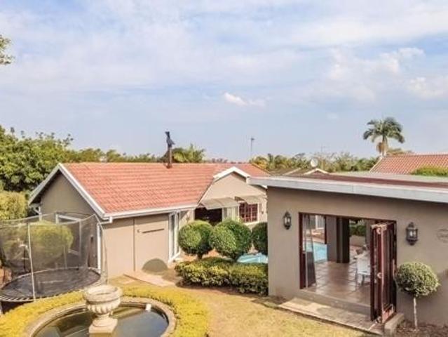 3 Bedroom House in Bellevue