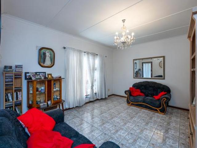 3 Bedroom House in Bellville South