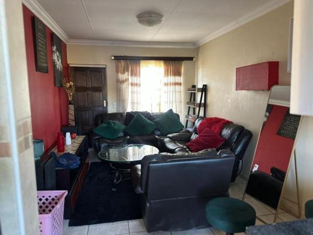 3 Bedroom House in Ben Fleur