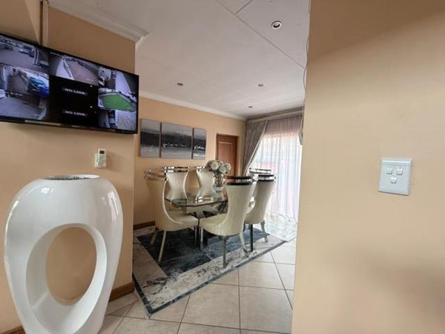 3 Bedroom House in Ben Fleur