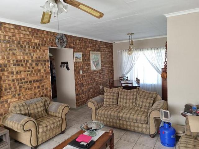 3 Bedroom House in Ben Fleur