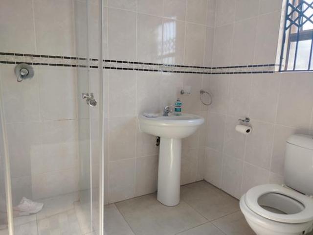 3 Bedroom House in Bendor Park