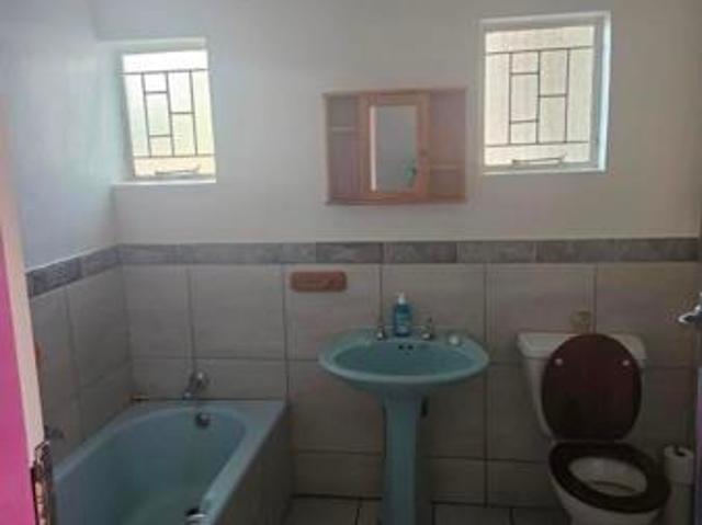 3 Bedroom House in Bendor
