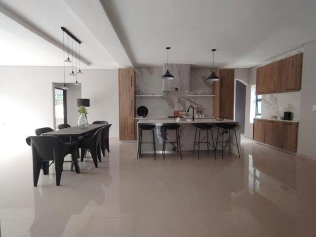 3 Bedroom House in Bendor