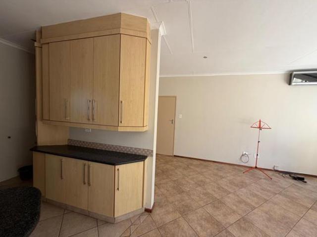 3 Bedroom House in Bendor