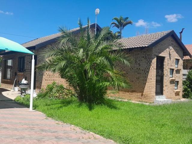 3 Bedroom House in Bendor