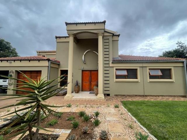 3 Bedroom House in Bendor
