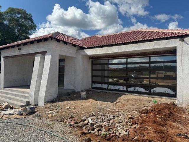 3 Bedroom House in Bendor