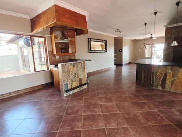 3 Bedroom House in Bendor