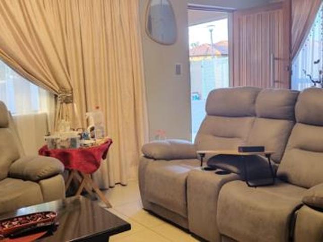 3 Bedroom House in Bendor