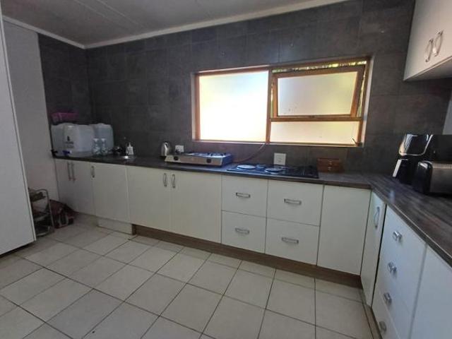 3 Bedroom House in Bendor