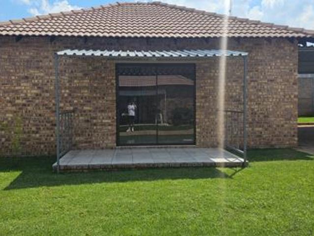 3 Bedroom House in Benoni Ah