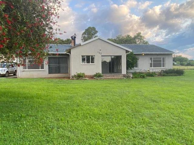 3 Bedroom House in Benoni AH