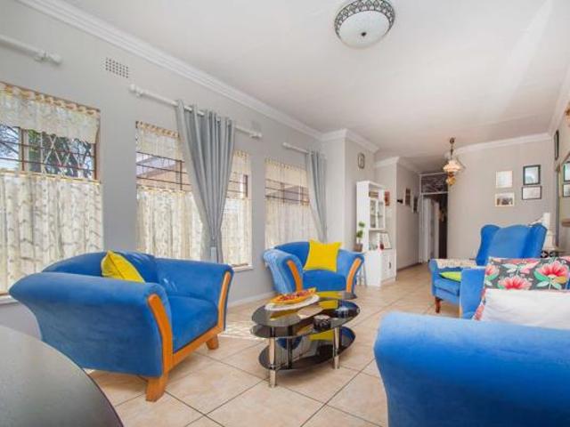 3 Bedroom House in Bergbron