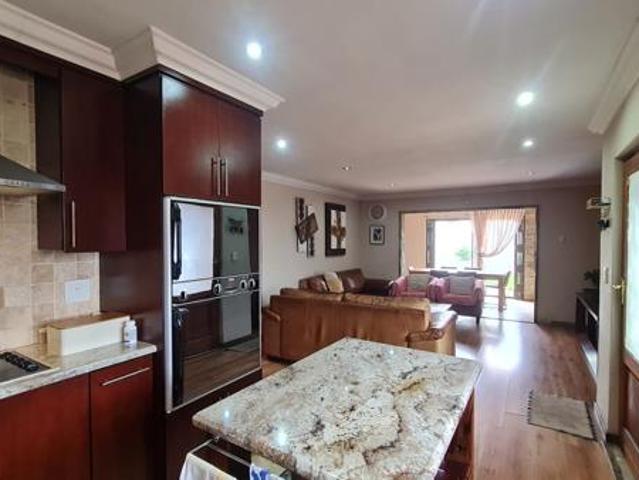 3 Bedroom House in Bergsig
