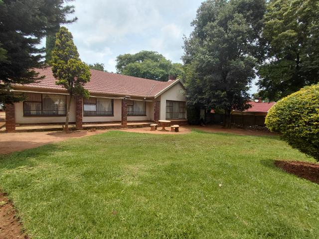 3 Bedroom House in Birch Acres