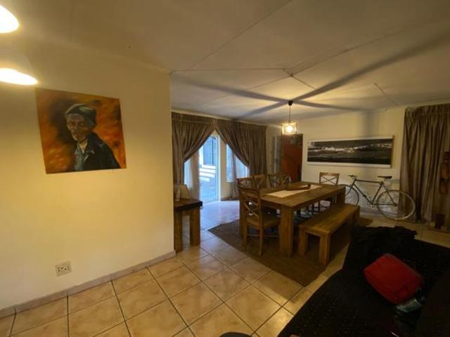 3 Bedroom House in Birchleigh North