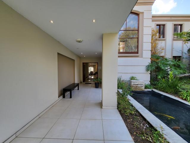 3 Bedroom House in Blue Valley Golf Estate