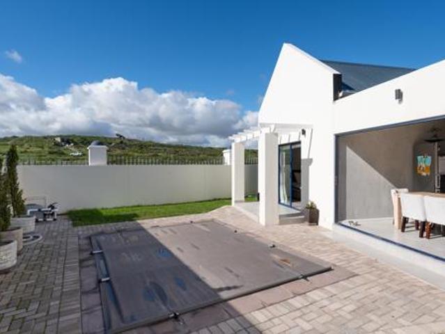 3 Bedroom House in Blue Lagoon