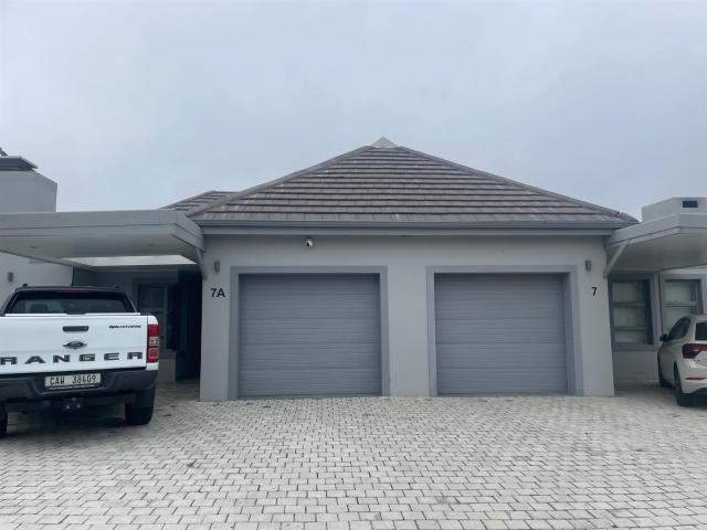 3 Bedroom House in Blue Mountain Village