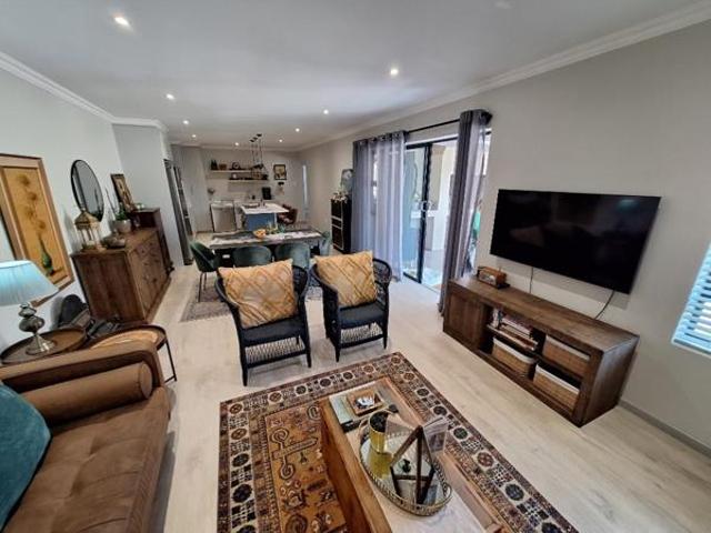 3 Bedroom House in Blue Mountain Village