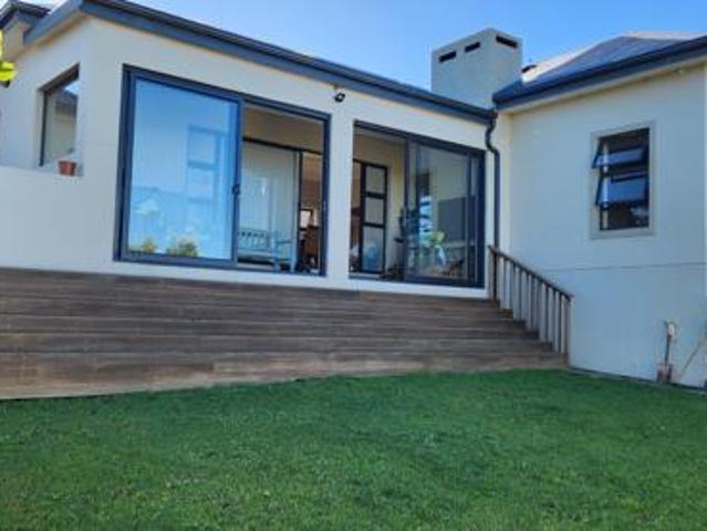 3 Bedroom House in Blue Mountain Village