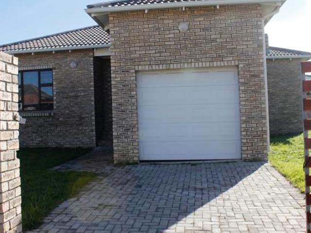 3 Bedroom House in Bluewater Bay