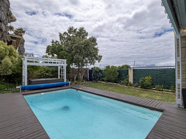3 Bedroom House in Bluewater Bay