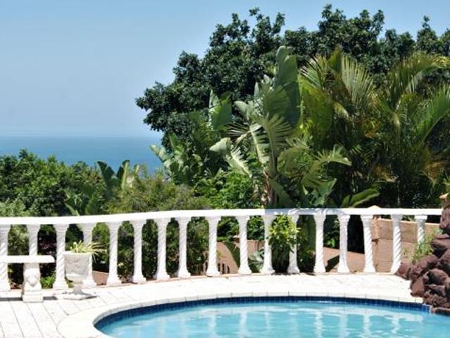 3 Bedroom House in Blythedale Beach