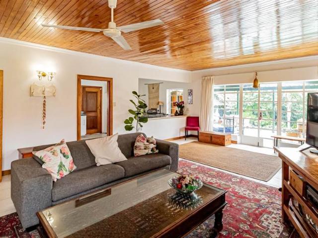 3 Bedroom House in Blairgowrie