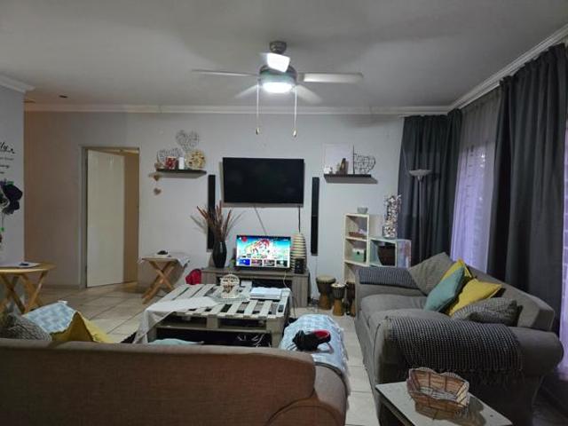 3 Bedroom House in Blanco