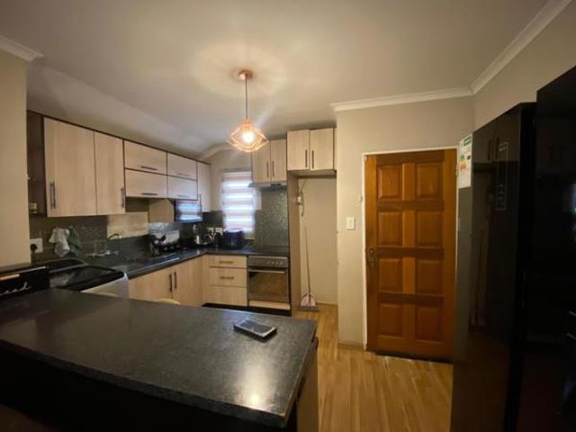 3 Bedroom House in Bloemfontein Central