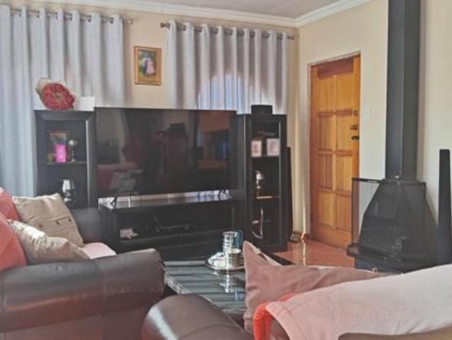 3 Bedroom House in Bloemfontein Central