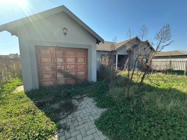 3 Bedroom House in Bloemspruit