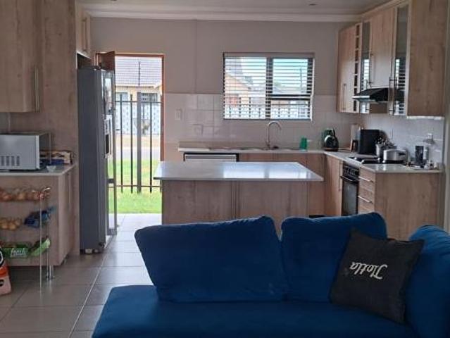 3 Bedroom House in Bloemspruit