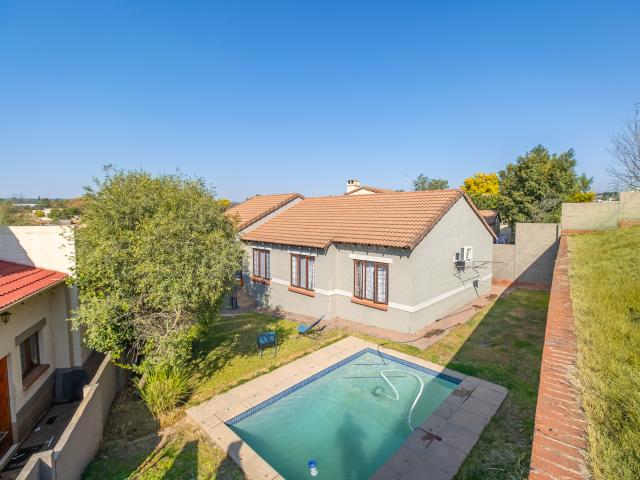 3 Bedroom House in Bloubosrand