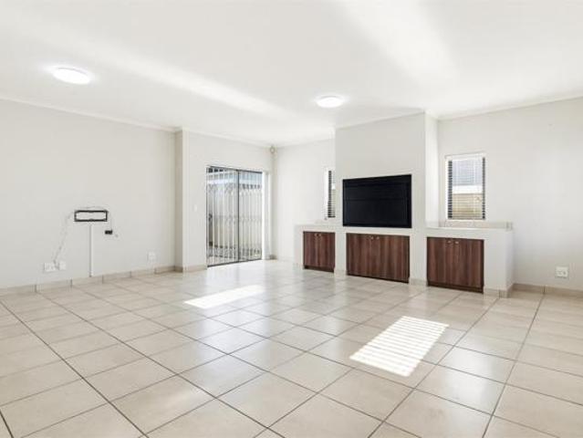 3 Bedroom House in Brackenfell Central