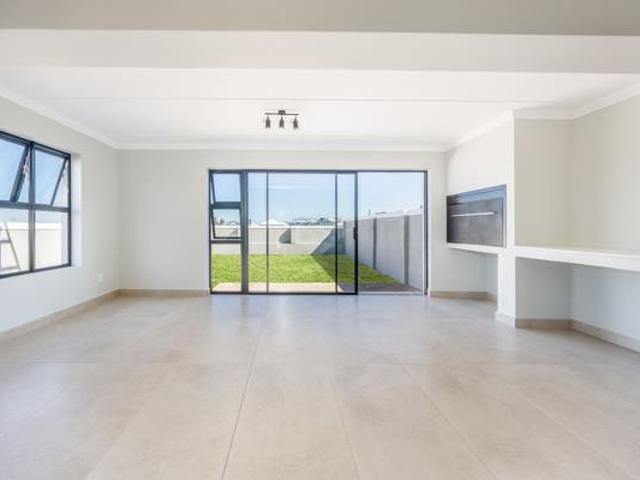 3 Bedroom House in Brackenfell Central