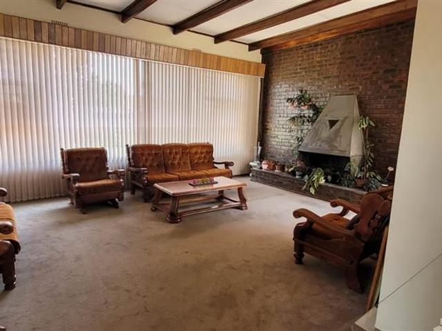 3 Bedroom House in Brackenhurst