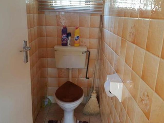 3 Bedroom House in Brackenham