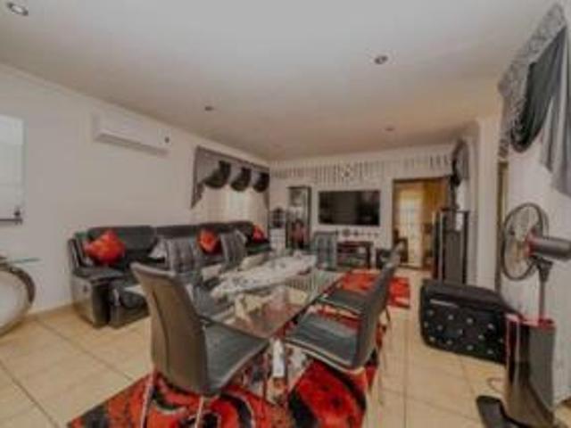 3 Bedroom House in Brakpan North