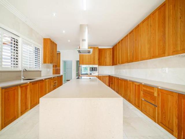 3 Bedroom House in Brettenwood Coastal Estate