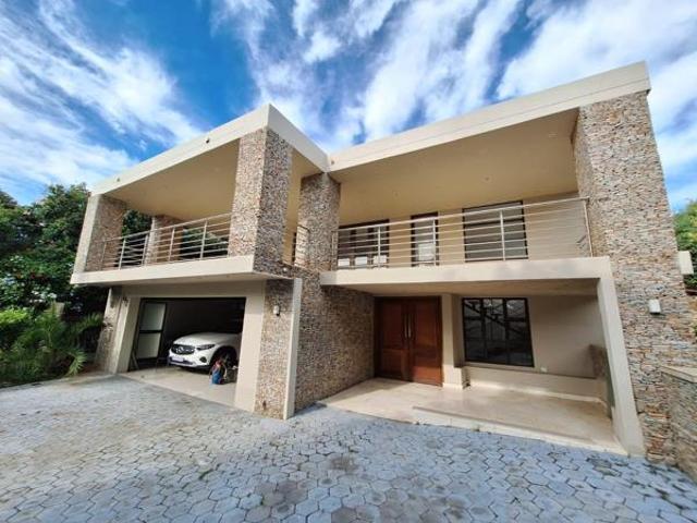 3 Bedroom House in Brettenwood Coastal Estate