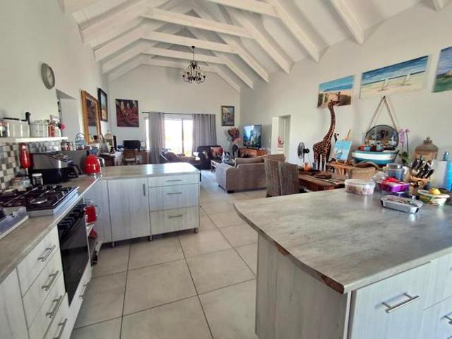 3 Bedroom House in Britannia Bay