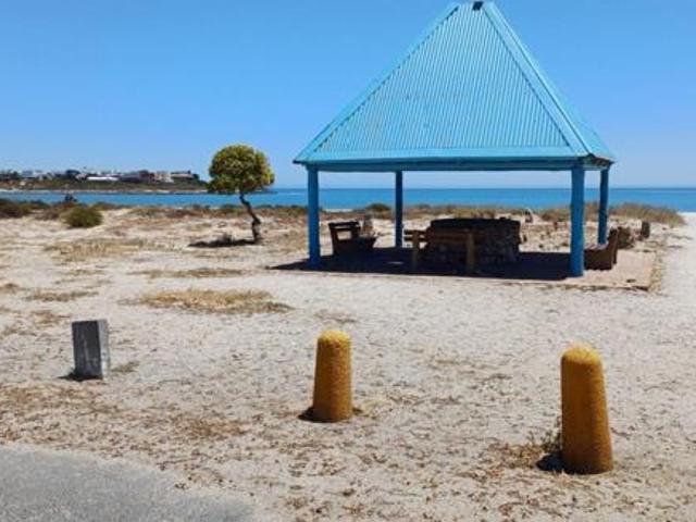 3 Bedroom House in Britannia Bay