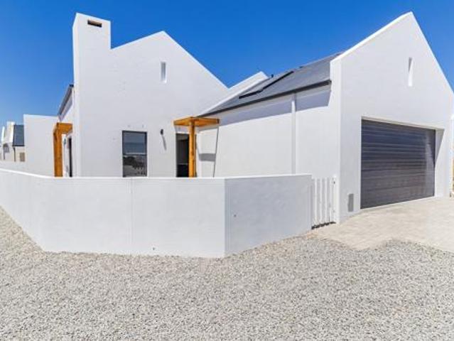 3 Bedroom House in Britannia Bay