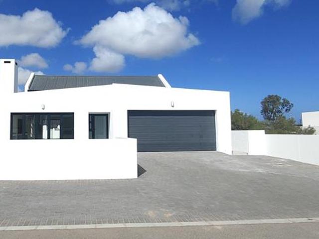 3 Bedroom House in Britannia Bay