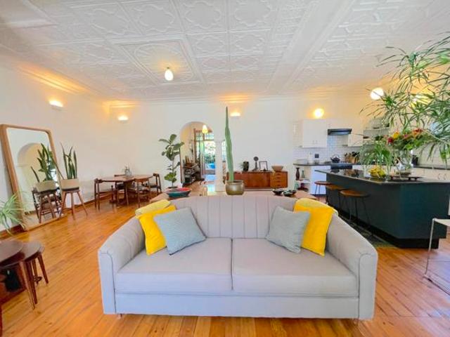 3 Bedroom House in Brixton