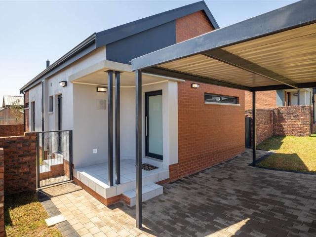 3 Bedroom House in Broadacres