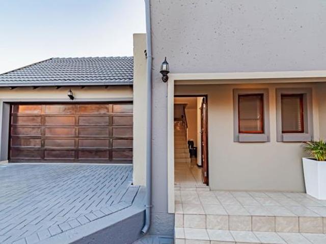 3 Bedroom House in Brooklands Lifestyle Estate